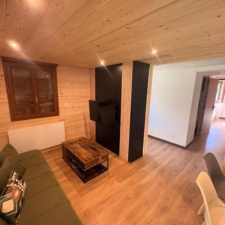 Appartamento Castorlodge 1 Rez De Jardin Le Bourg-dʼOisans